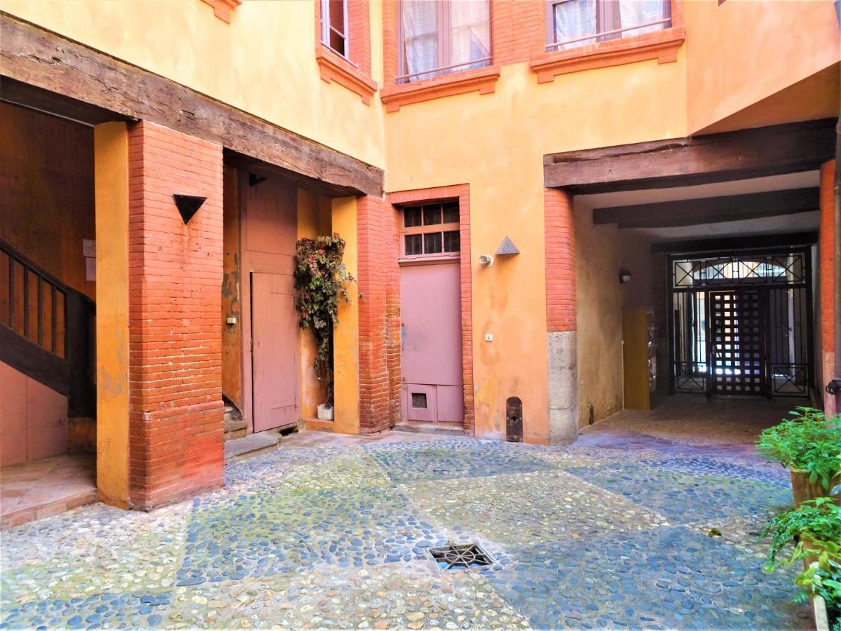 Ferienwohnung Sublime Cocon Pour 2 Aux Portes De La Place Nationale - Proximite Immediate Toutes Commodites Et Sites D'Interets Montauban Exterior foto