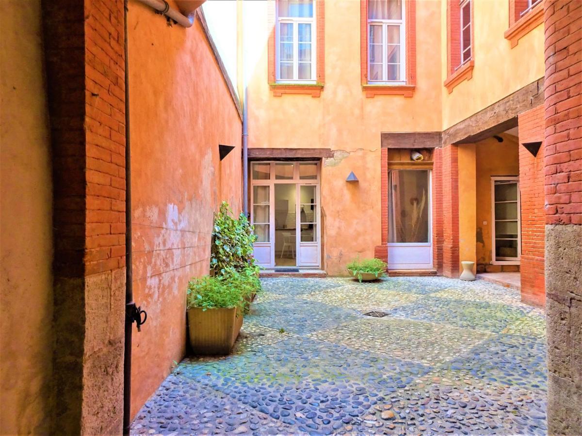 Ferienwohnung Sublime Cocon Pour 2 Aux Portes De La Place Nationale - Proximite Immediate Toutes Commodites Et Sites D'Interets Montauban Exterior foto
